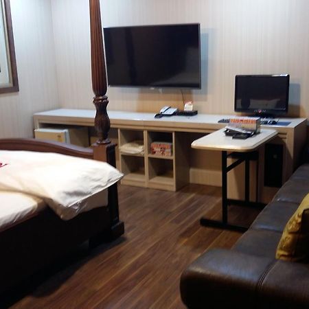 Residence R Hotel Tegu Kültér fotó
