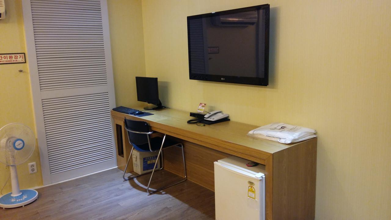 Residence R Hotel Tegu Kültér fotó